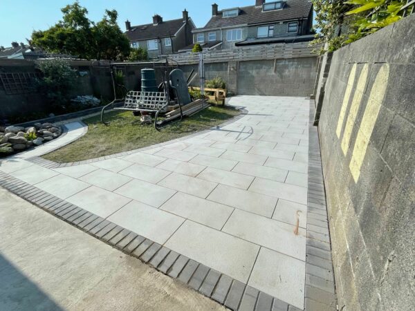 Patio With Silver Granite Slabs And Gravelled Pathway In Raheny, Dublin (2)